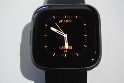 Versa2のアナログ文字盤