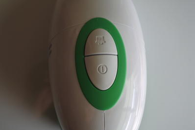 乾電池式の掃除機のスイッチ