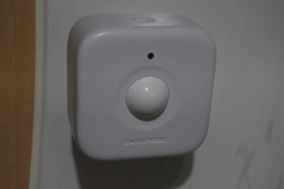 SwitchBotの人感センサーの設置